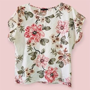 Woman’s Floral Top